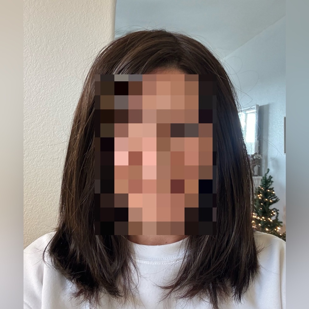 🎀 Elegant Deep Brown Women's Wig 
🎀Brand new, never worn
